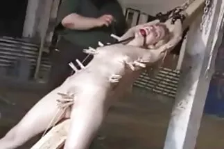 شقراء مع كبير افلام سكسي مترجم عربي الثدي دعت صديقتها إلى حفلة