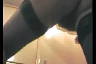 رجل يمارس الجنس مع أحمر الشعر السمين وصديقتها مفلس في فجوات كبيرة سكسي مترجم للعربي