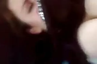 يشارك الآسيويون سكسي مترجم عربي بنشاط في الجنس الجماعي مع الأصدقاء