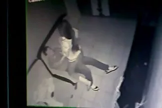 فتاة روسية تمتص قضيب رجل افلام سكسي مترجم عربي التوصيل لتجنب الدفع