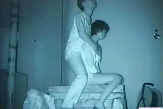 الأم الناضجة تنشر ساقيها لممارسة الجنس العميق والساخن بث مباشر سكسي عربي مترجم مع الشباب