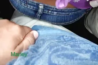 قرر زوجان صغيران من العهرة أن يكون لهما ضجة في غرفة المعيشة سكسي اجنبي وعربي