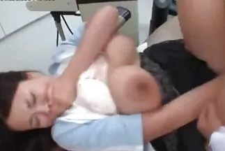 شقراء مع سكسي مترجم بالعربيه كبير الثدي بعد اللسان نهض Doggystyle لضرب الكاميرا