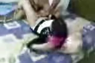 التقط الرجل المرأة السمينة وأعدها لممارسة الجنس سكسي مدبلج بالعربية الساخن أمام الكاميرا.