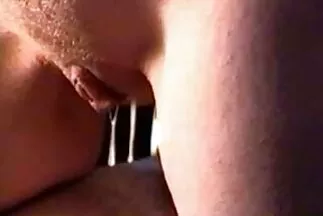 قامت شابة شقراء بامتصاص أحد أصدقائه في السيارة ومارس فلم سكسي مترجم عربي الجنس معه في حفلة